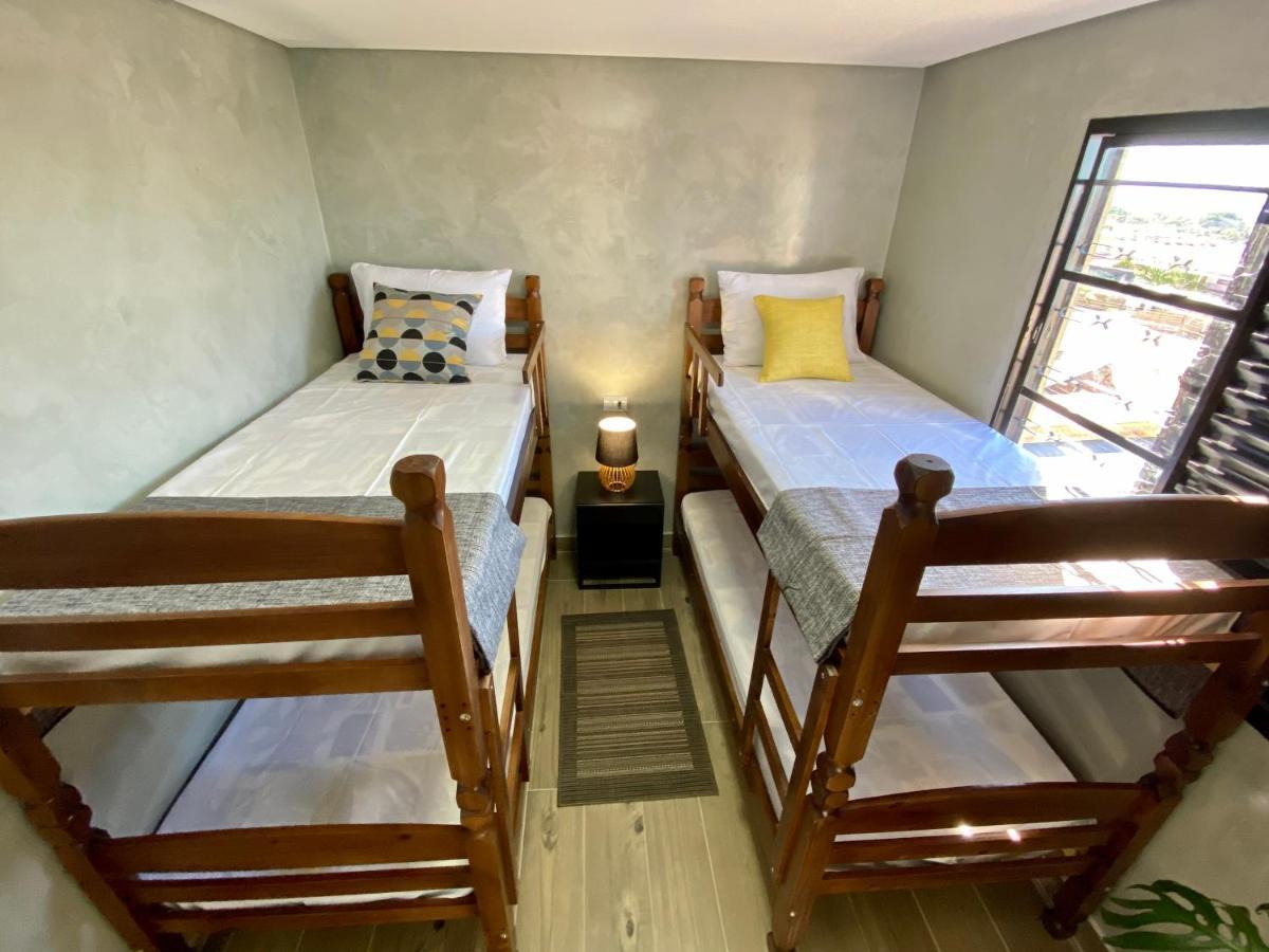 Cond/ Resid/ Cavallari/4Min Da Unimar Marília Eksteriør billede